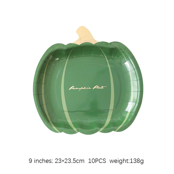 Pumpkin-shaped paper plate for Thanksgiving