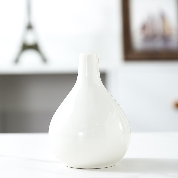 Modern Ceramic Teardrop Vase Kalsten