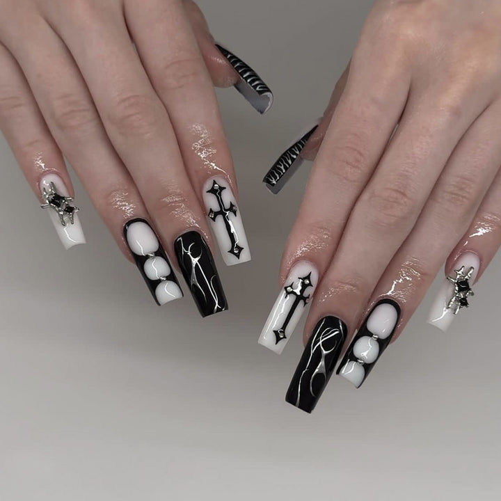 Gothic Chic Nail Art Set Kalsten