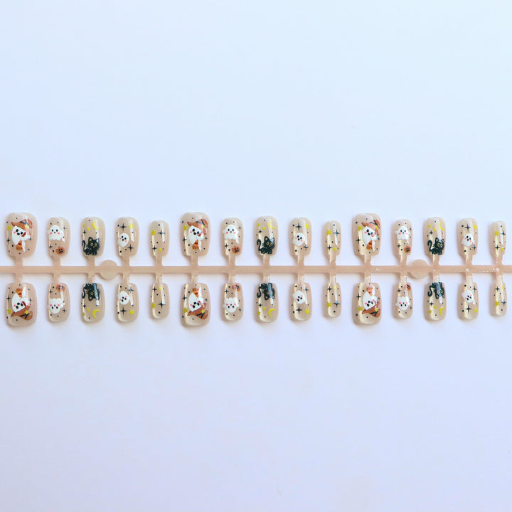 Halloween-Themed Press-On Nail Art Set Kalsten