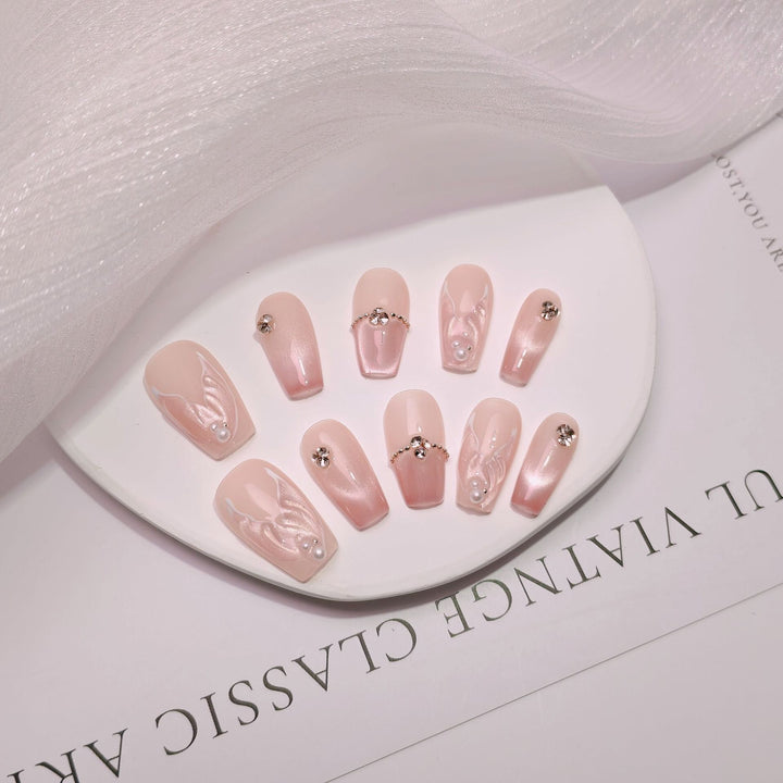 Elegant French Tip Press-On Nails Kalsten