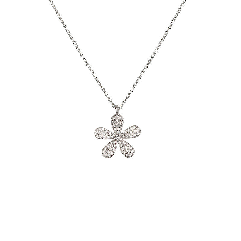 Floral Shaped Pendant Necklace Kalsten