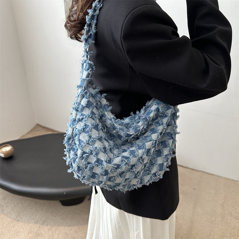 Textured Woven Shoulder Bag
