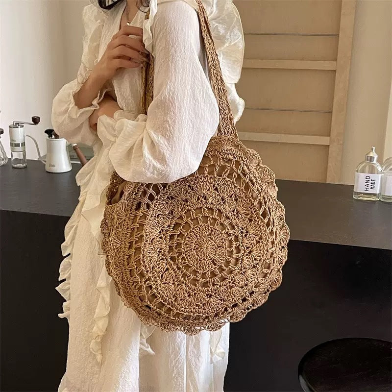 Hand-crocheted round bag with Boho design Kalsten
