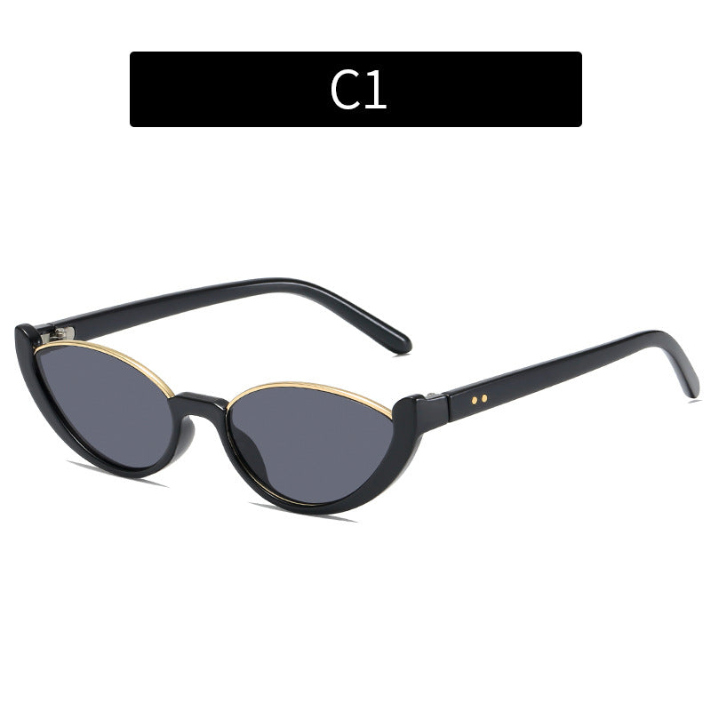 Fashion Cat-Eye Sunglasses with Gradient Lenses