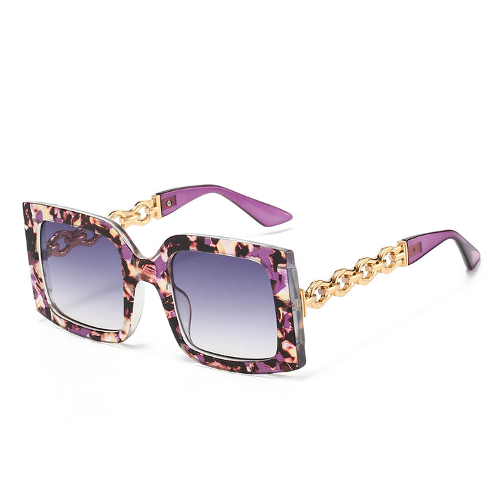 Ladies elegant sunglasses with luxurious chain details Kalsten