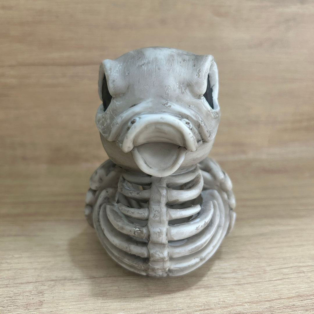 Decorative figure in skeleton style Kalsten