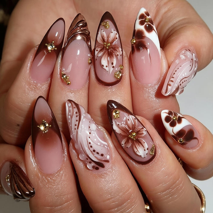 Exclusive artificial nails with elegant animal design and glitter accents Kalsten