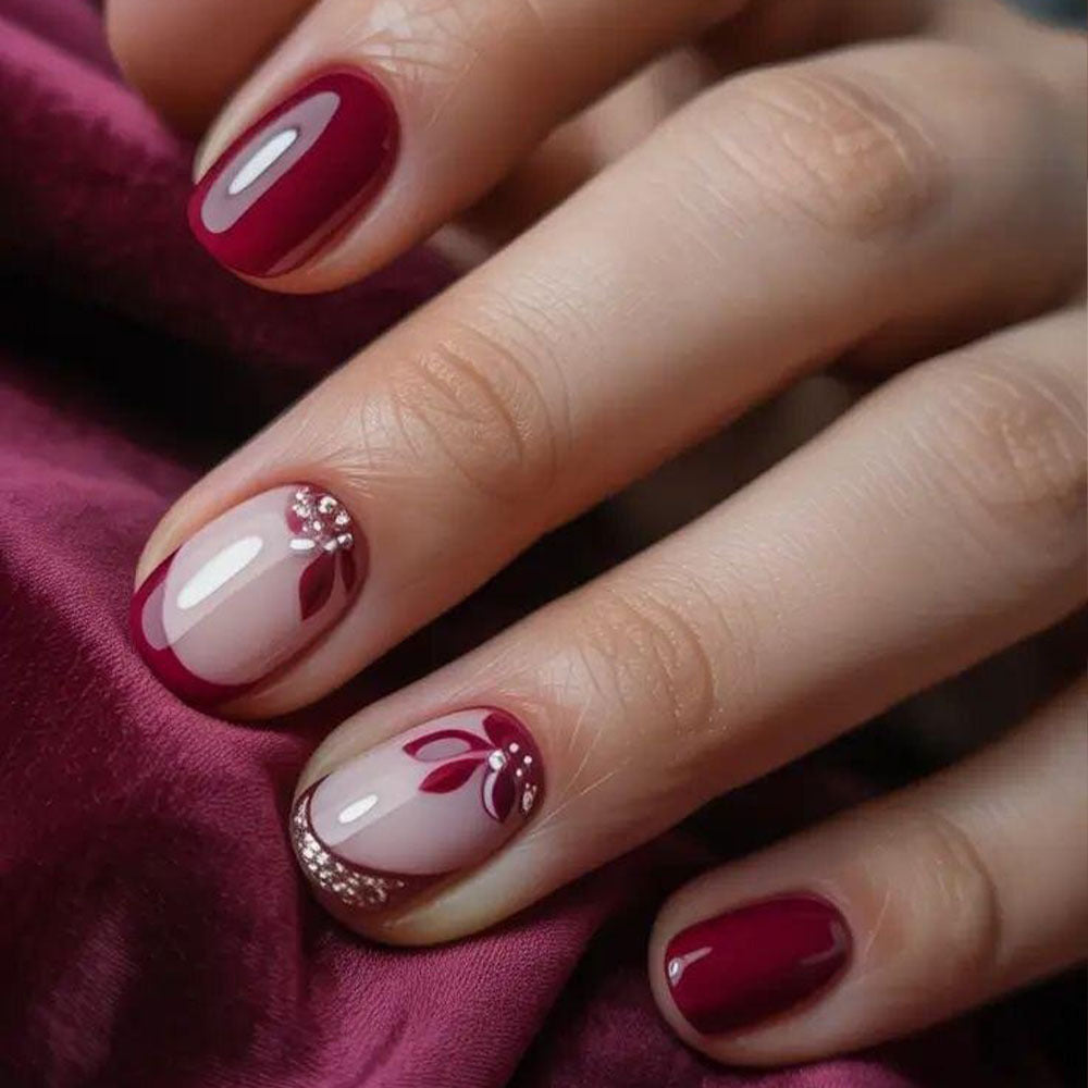 Artificial nails with floral design and glamour accents Kalsten