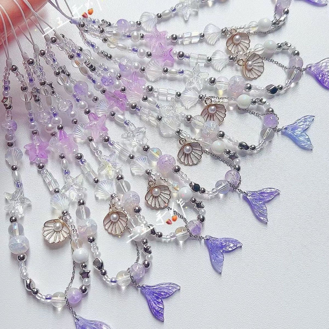 Coastal-Inspired Beaded Eyewear Chain Kalsten