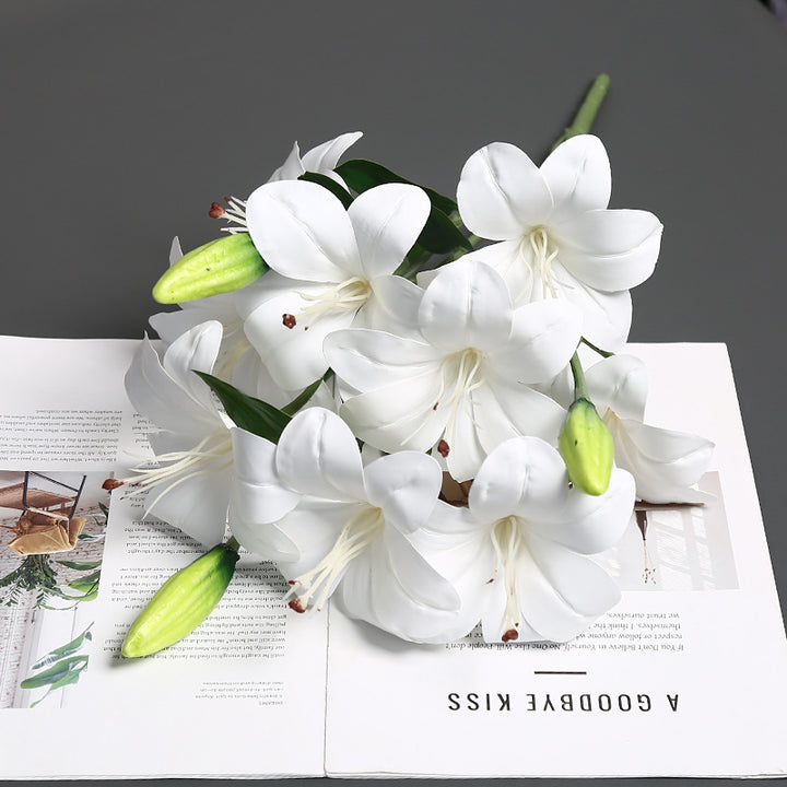 Realistic Lifelike Lily Flower Bouquet