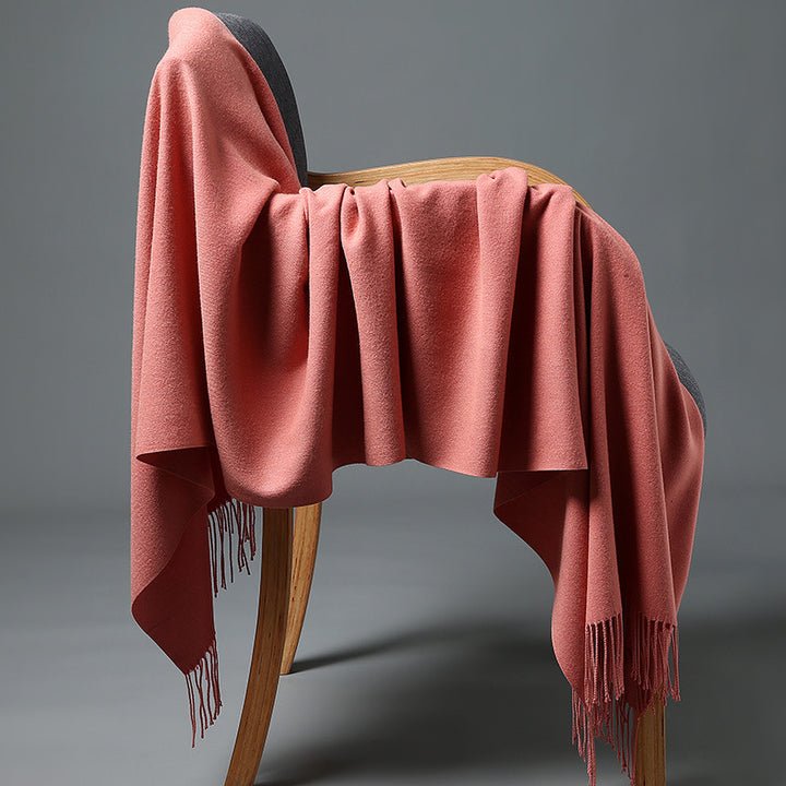 Luxurious Cashmere-Blend Throw Blanket