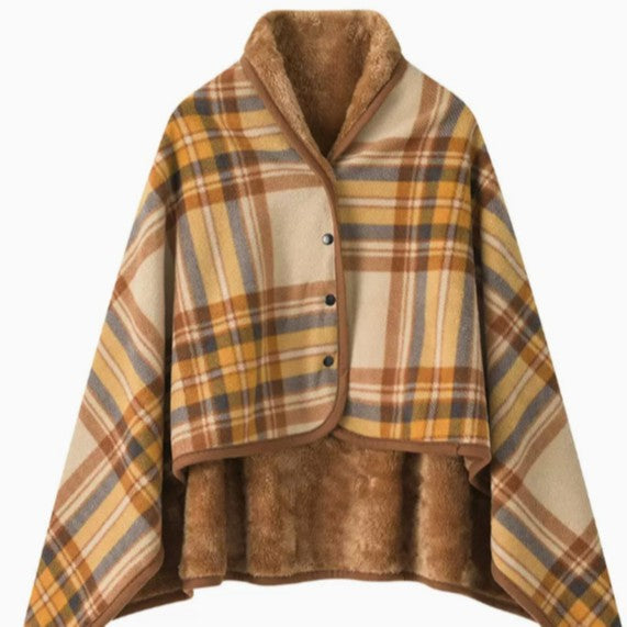 Women’s stylish hooded blanket with checkered pattern Kalsten