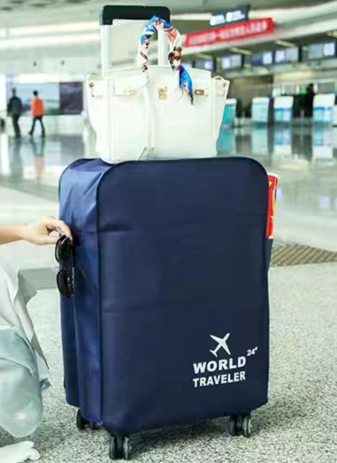 Compact Hard-Shell Travel Suitcase Kalsten
