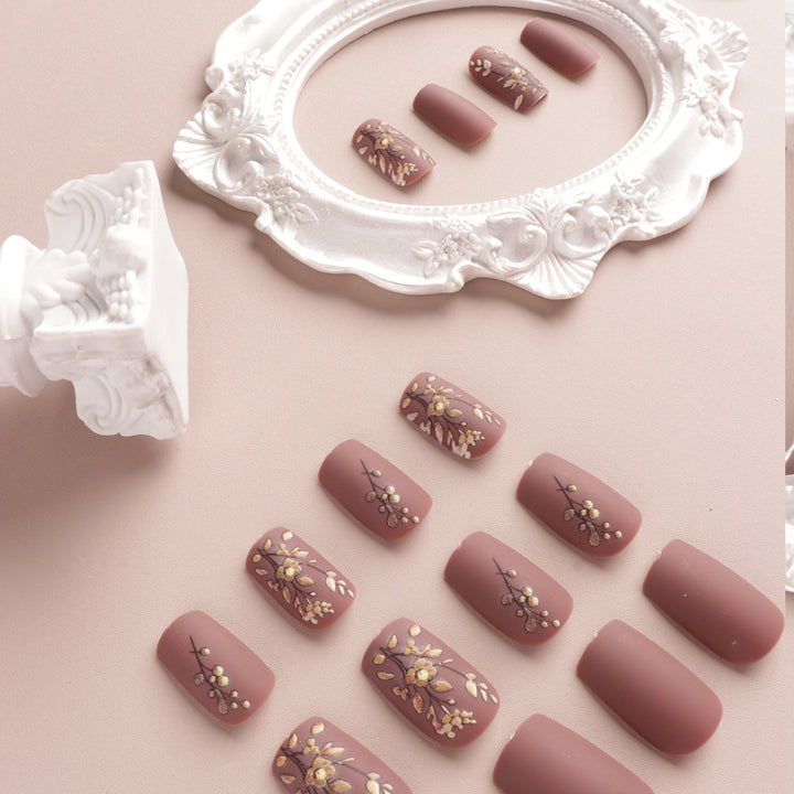 Artistic Nail Art Kalsten