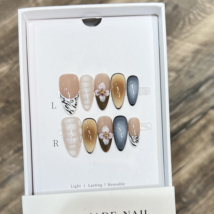 Artistic Stiletto Press-On Nail Set with Floral Accent Kalsten