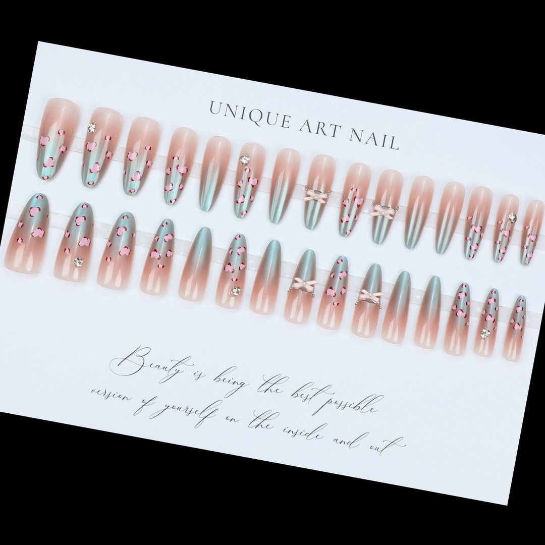 Artistic Decorative Press-On Nail Tips Kalsten
