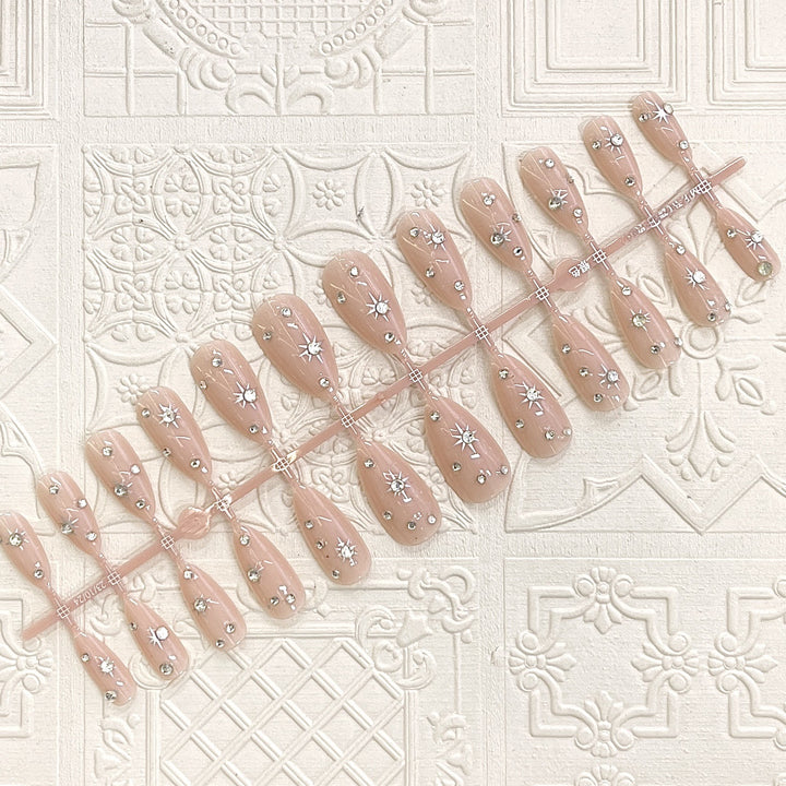 Elegant Decorative Press-On Nail Tips Kalsten