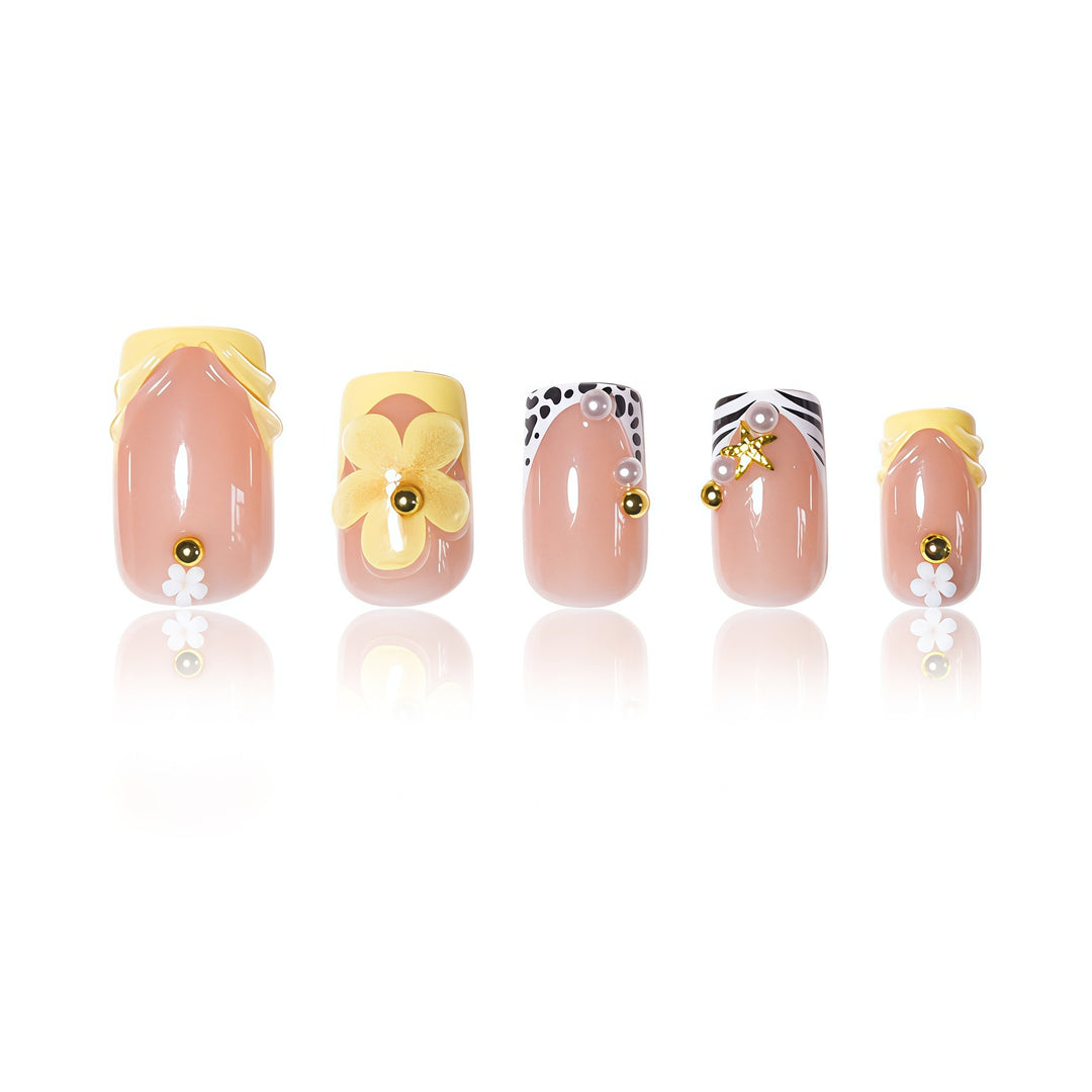 Floral Design Press-On Nail Extensions Kalsten