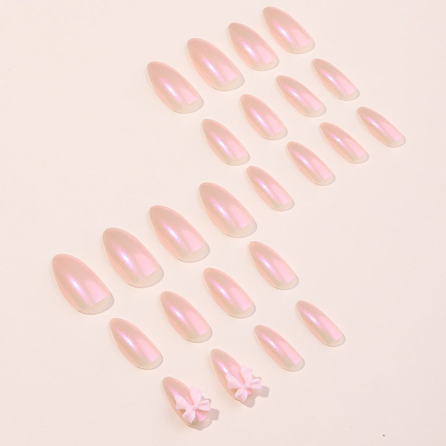 Trendy Art Nails for Stylish Manicure Kalsten