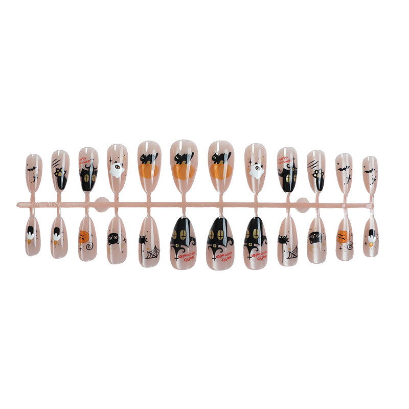 Halloween-Themed Nail Art Press-On Collection