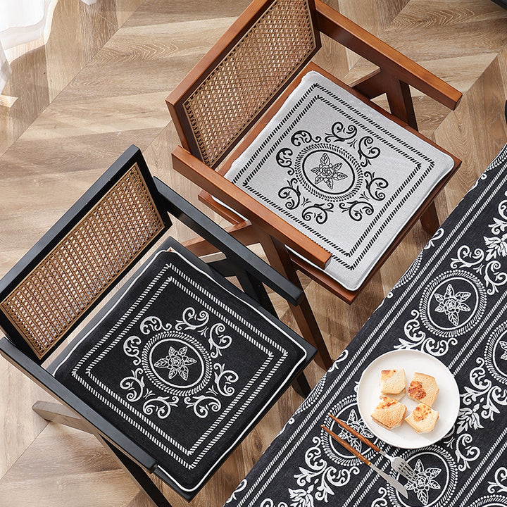 Double-sided seat cushion with ties and decorative jacquard pattern Kalsten