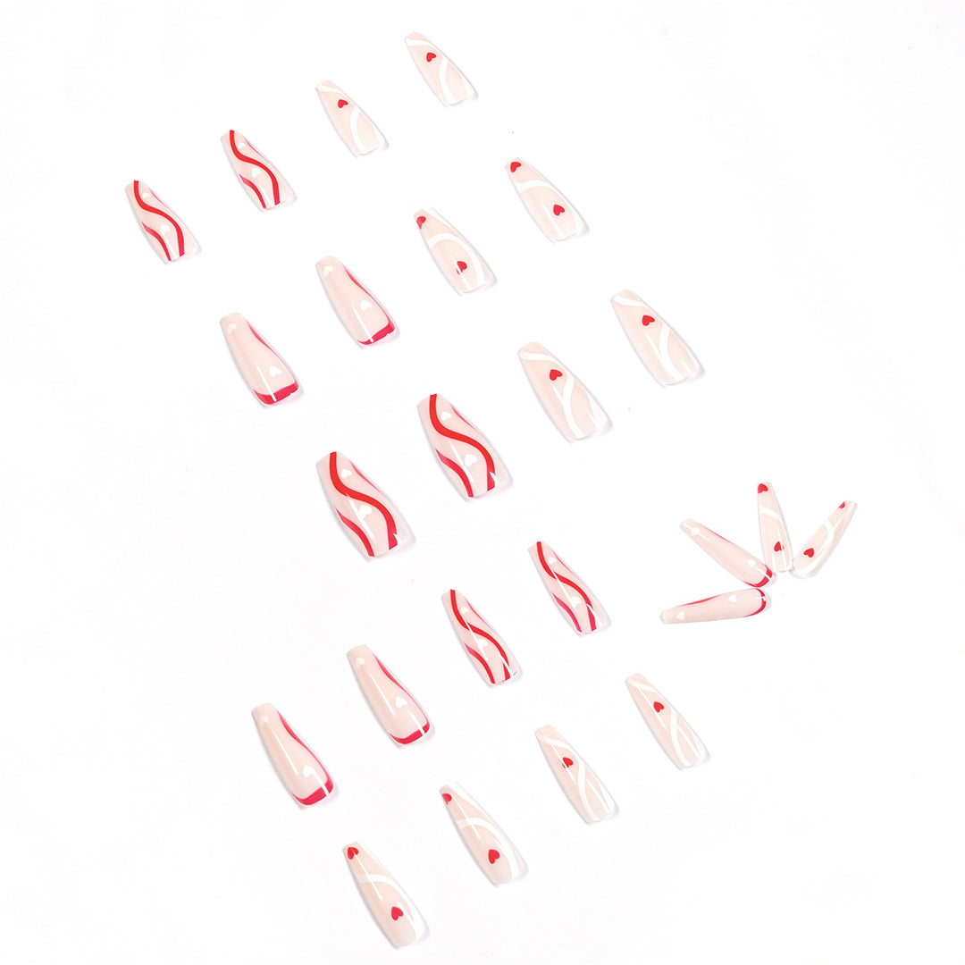 Artificial nail art with hearts Kalsten