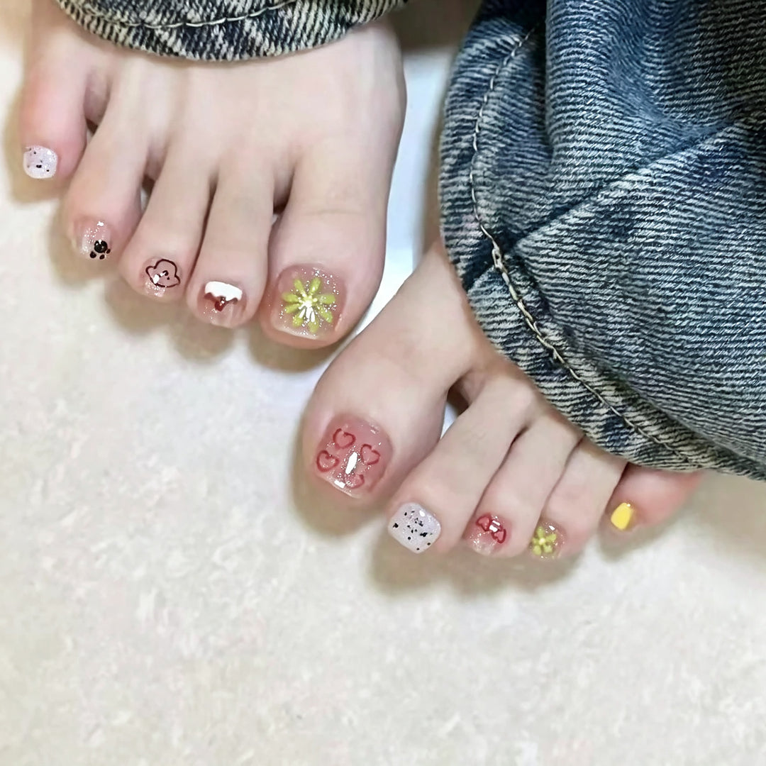 Artistic Themed Press-On Nail Collection Kalsten