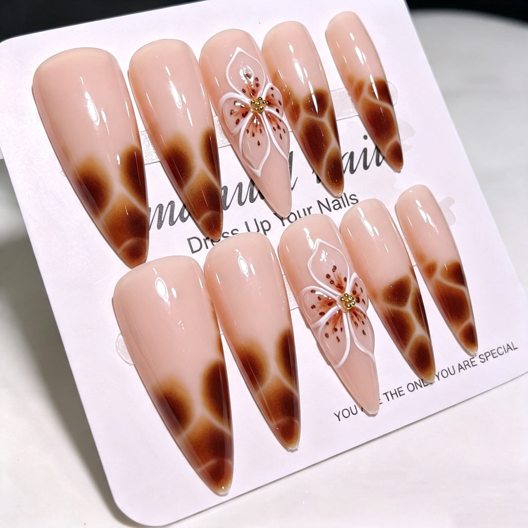 Floral-Themed Stiletto Press-On Nail Tips Kalsten