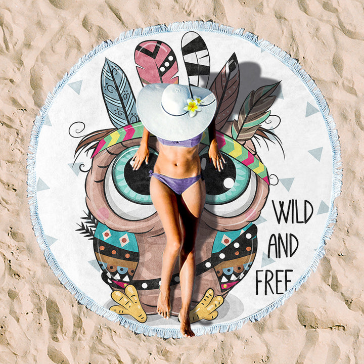 round beach towel with cheerful palm motif Kalsten