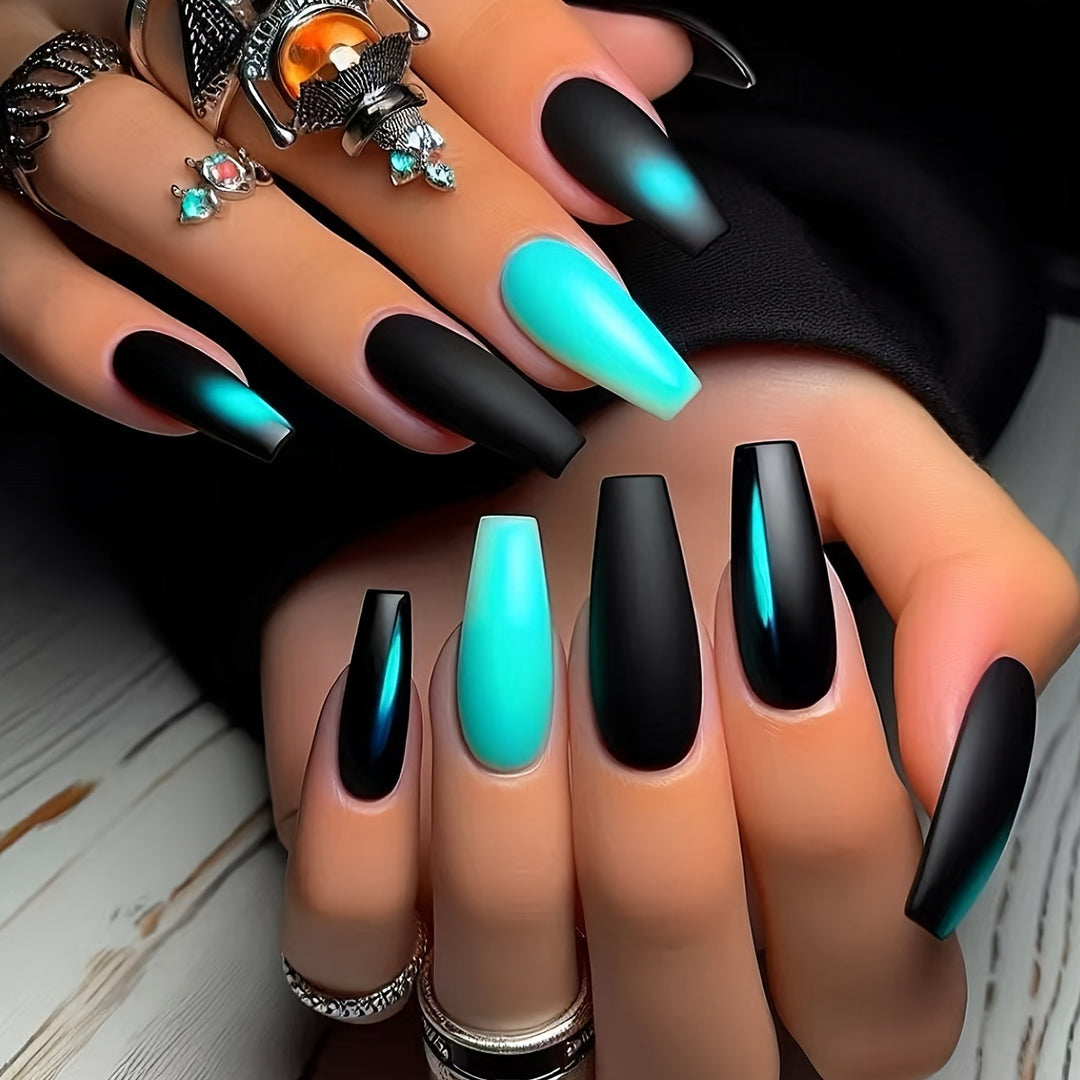 Acrylic Nails in Trendy Ombré Design Kalsten