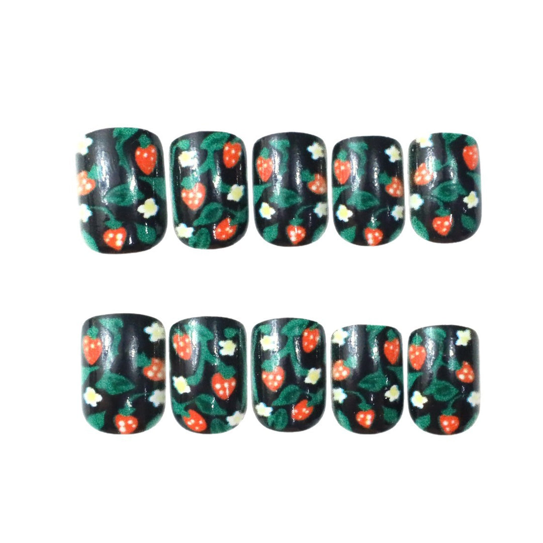 Floral-Patterned Gel Nail Art Kalsten