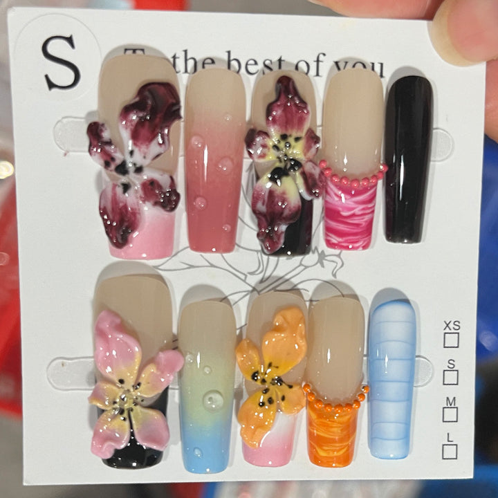 Handcrafted Floral Design Press-On Nail Set Kalsten