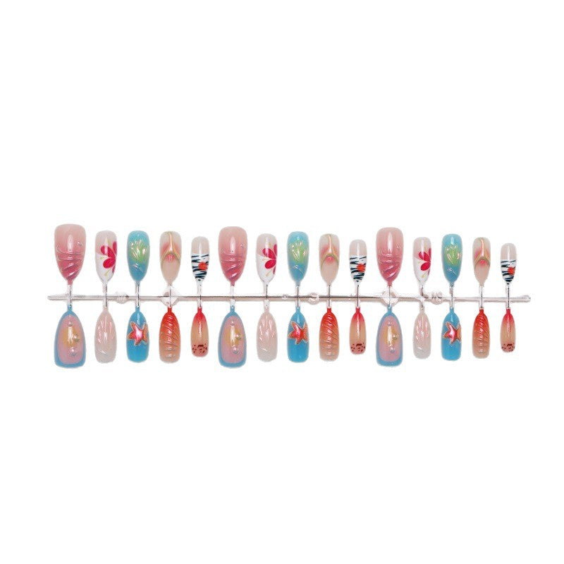 Artistic nail tips with maritime motifs Kalsten