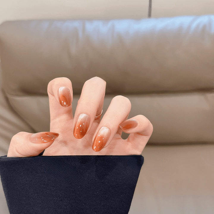 Artificial nails with ombre effect Kalsten