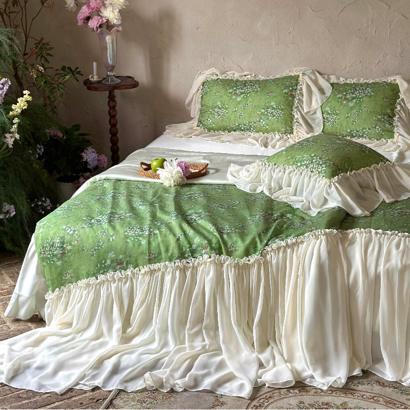 Romantic country house bedding set with floral print, chiffon ruffle hem & gathered bed skirt