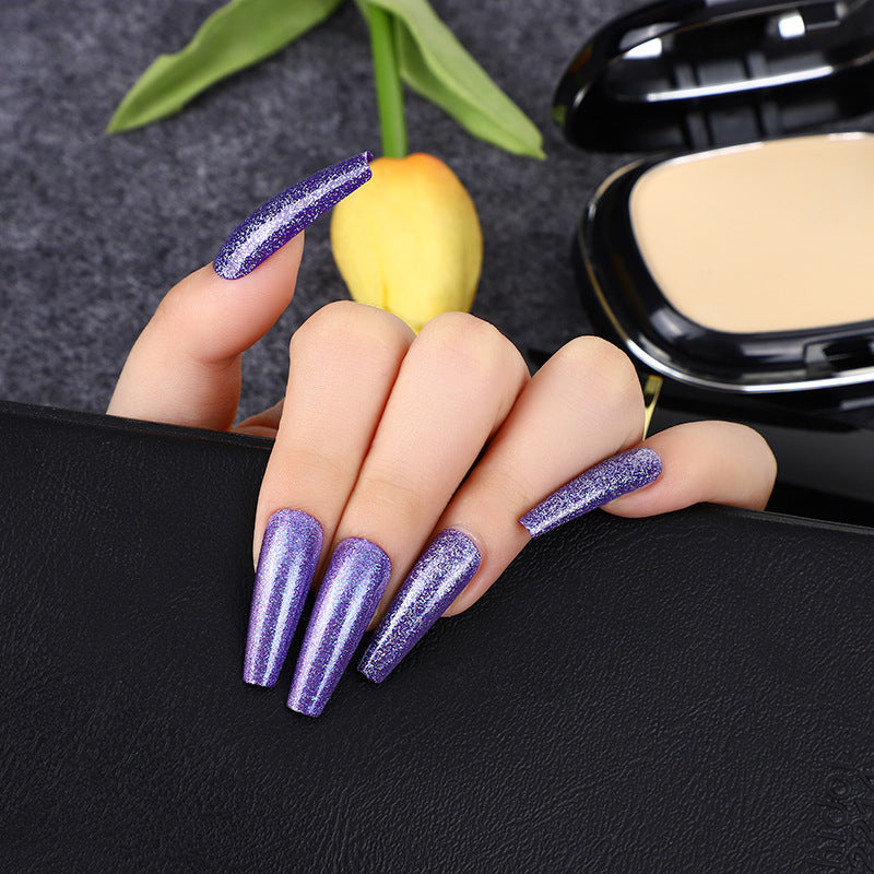 Nail art set with glitter and elegant transitions Kalsten