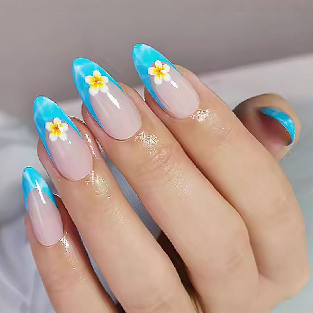 Artful Nail Extensions with Elegant Tips Kalsten
