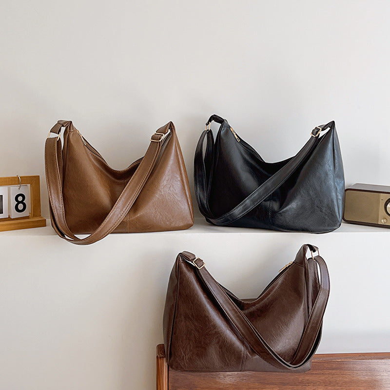 Sleek Casual Shoulder Bag