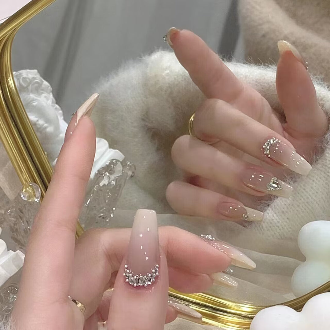 Elegant French Tip Press-On Nail Art Kalsten