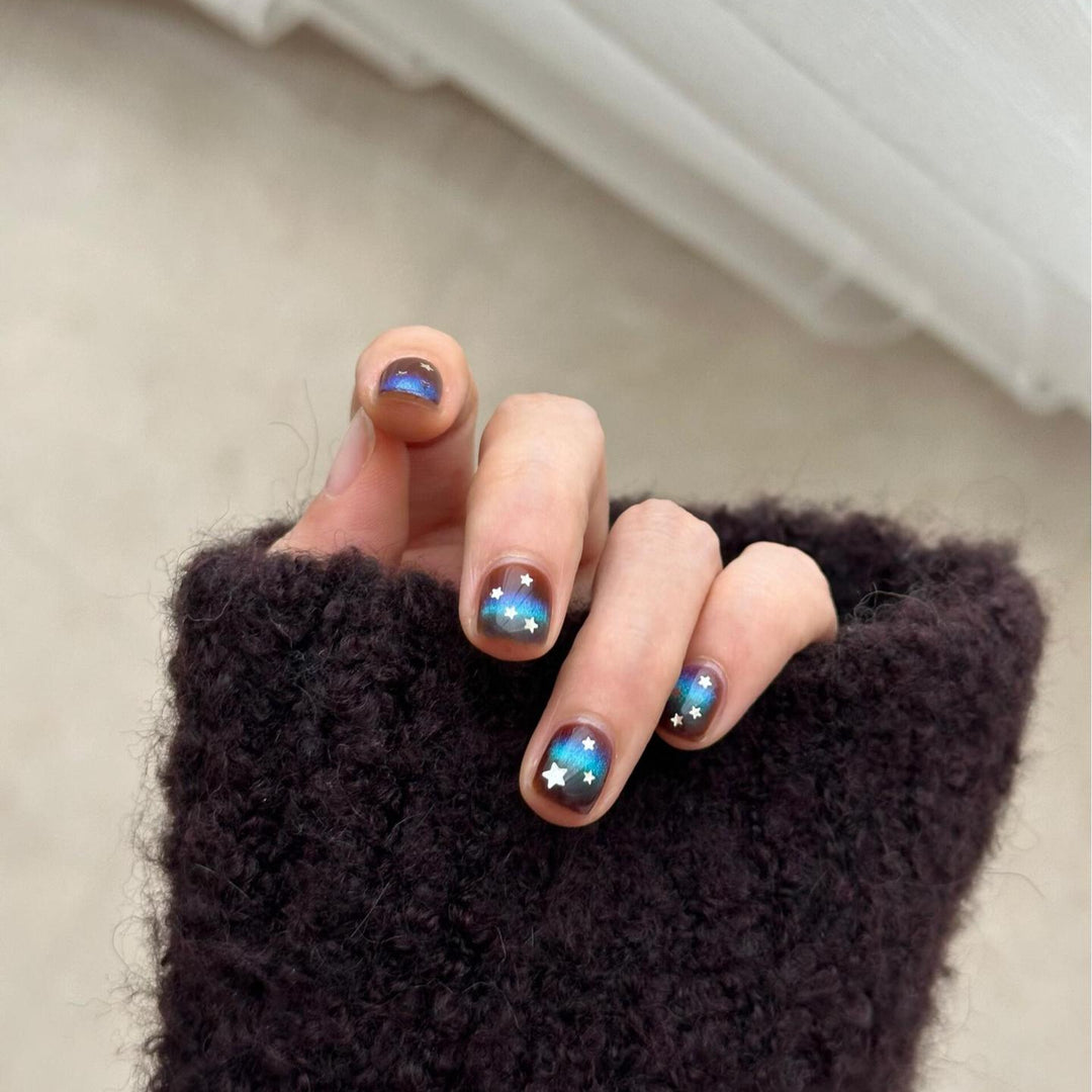 Glamorous Art Nails with Sparkling Star Design Kalsten