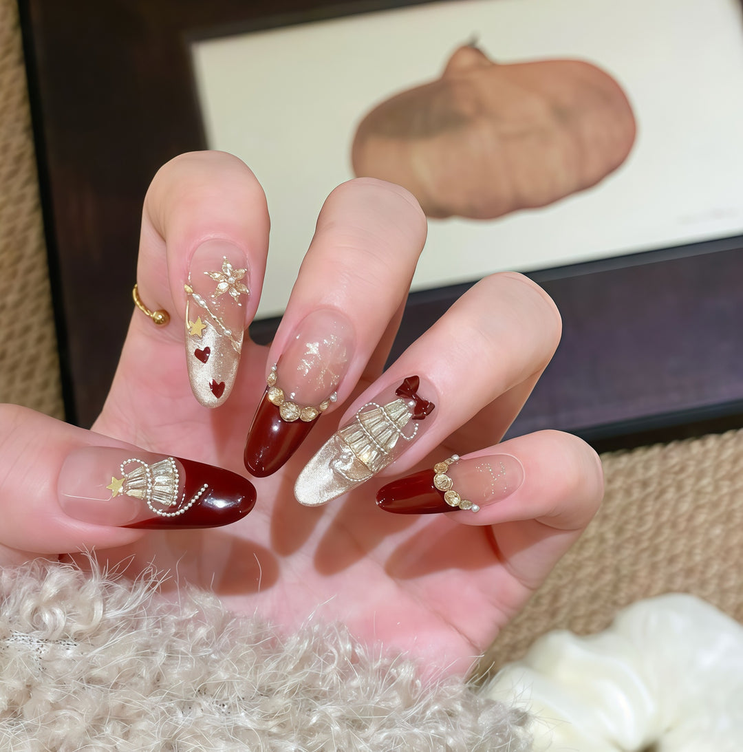Artificial nail tips with festive glamour design Kalsten