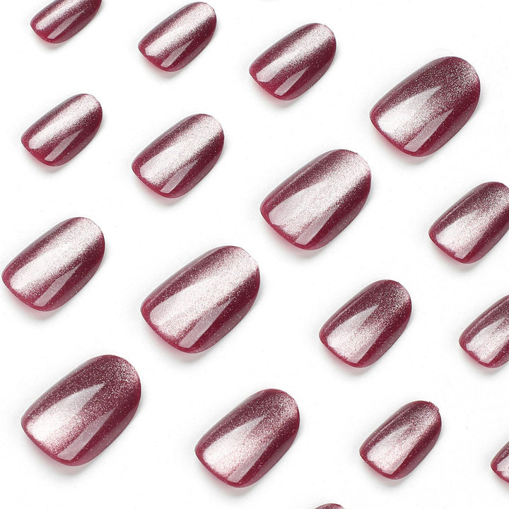 High-gloss nail extensions Kalsten