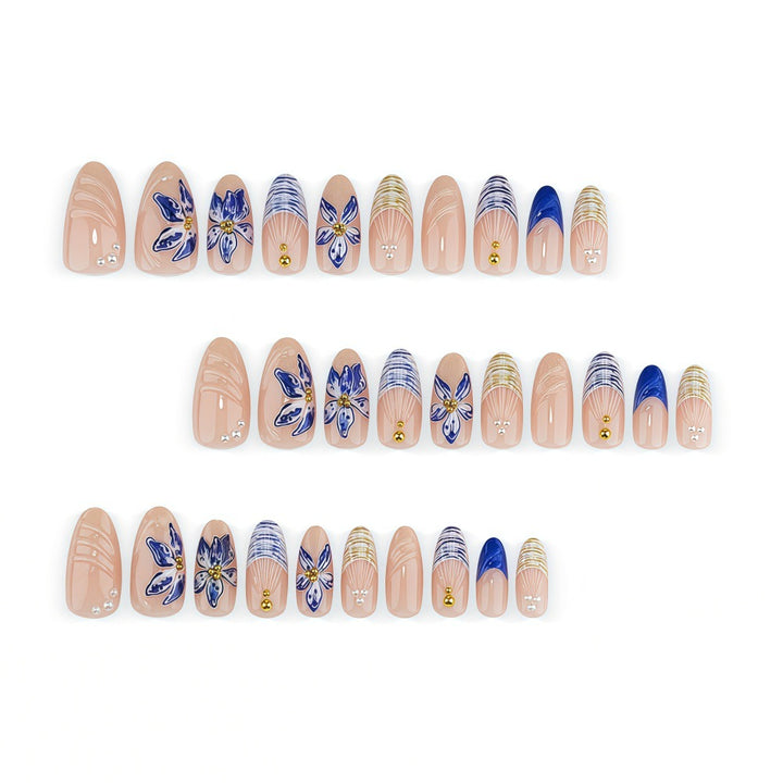 Stylish 3D Flower Motif Artificial Nails Kalsten