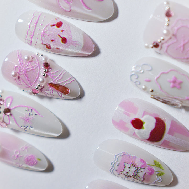 Decorative Press-On Nail Art Set Kalsten