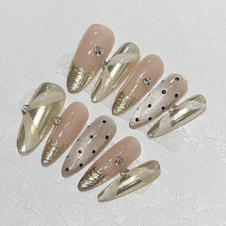 Luxury Press-On Nail Art Set with Elegant Metallic Accents Kalsten