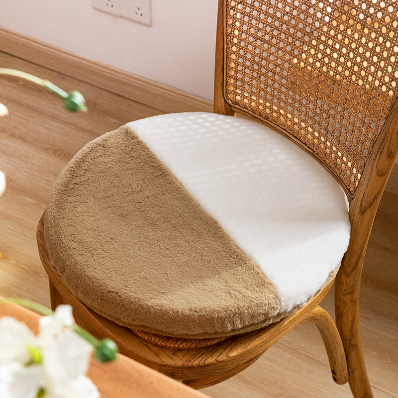 Round high-pile microfiber bath mat with two-tone division and non-slip base Kalsten