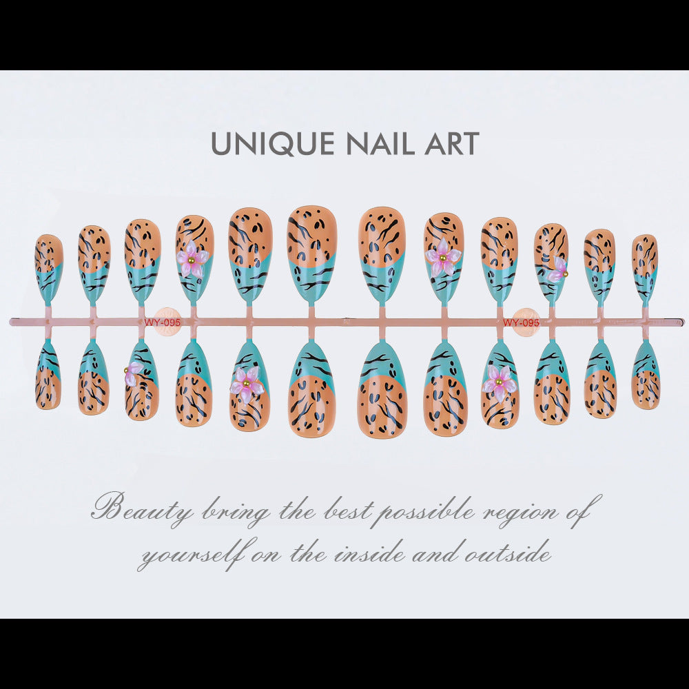 Creative Artistic Press-On Nail Set Kalsten