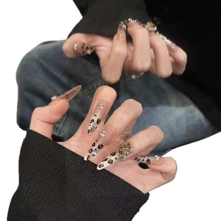 Artistic Stiletto Press-On Nails with Silver Accents Kalsten