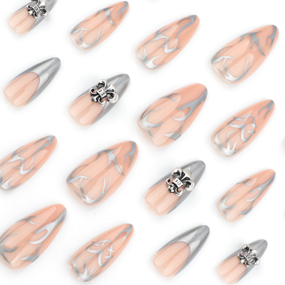 Artful stiletto nails with elegant accents Kalsten